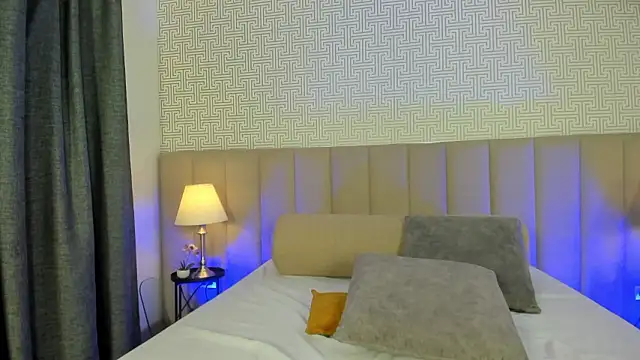 Chat +18 de Ashleey_Vega ao vivo