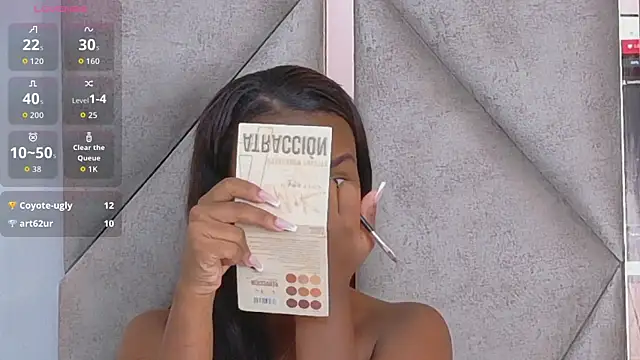 Sally-NoaのライブXXXチャット