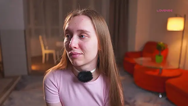 Sembang XXX Secara Langsung SharaNewbern