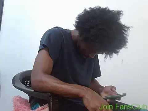 Larry-n-clouds Obrolan Langsung XXX