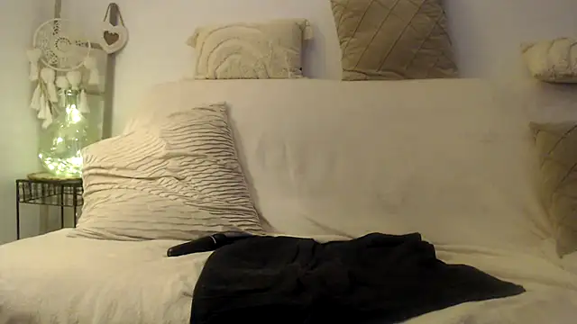 ulaglam Chat XXX in diretta