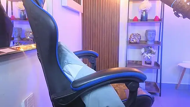 Kenya--Buhle Chat XXX in diretta