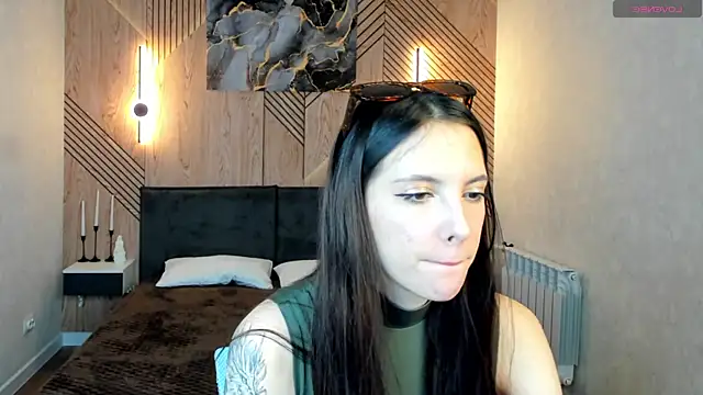 elise_robbie Adlı Modelin Canlı XXX Sohbeti