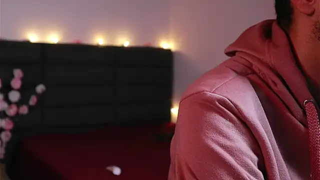 แชท XXX สดของ kathieandpovcock1