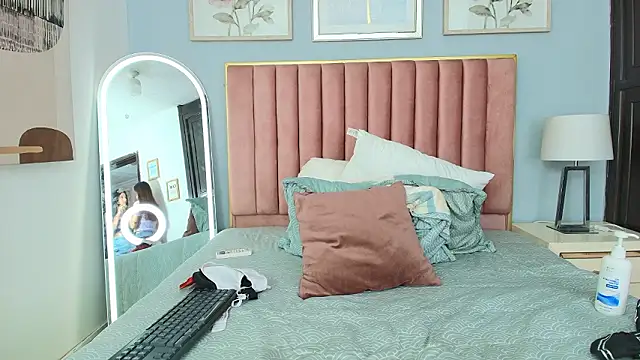 MarianaScott_ Chat XXX in diretta