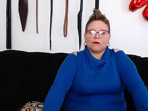 Leah_R Chat XXX live