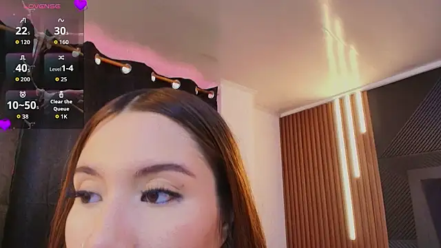 Hanna_Becker_ Adlı Modelin Canlı XXX Sohbeti