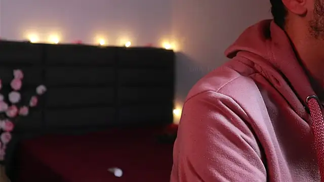 kathieandpovcock1 live XXX chat