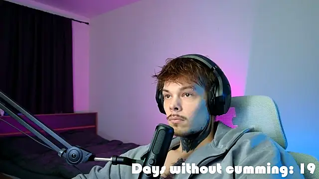 XXX chat uživo modela DENIS_HERE