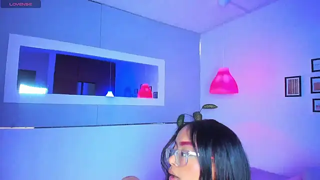 Czat XXX na żywo – Alice_simmons