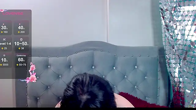 Ginebra_Sensual 即時 XXX 聊天