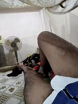 PIG_FUCKER_DADDY Show in webcam