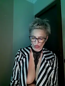 LunaBlaise Live XXX-chat