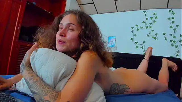 fulfill_fantasies1 – Live XXX-chat