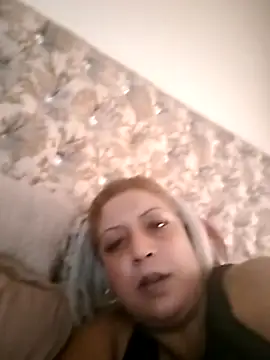 IndianLara: απευθείας συνομιλία ΧΧΧ