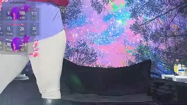 แชท XXX สดของ AmazonianMistress