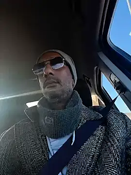 BluishGnostic élő XXX-chatje