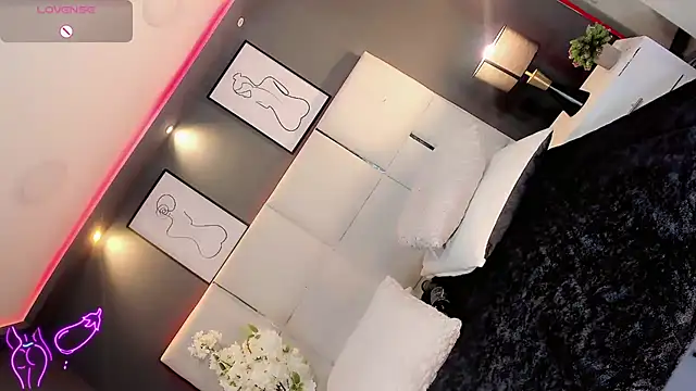 Nikita_Dragun_777's Webcam Show