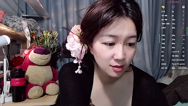 XueLi1902 – Naživo XXX chat