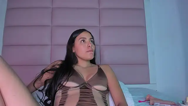 Онлайн чат XXX Catalinna_03