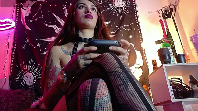 แชท XXX สดของ MadLustt