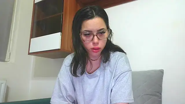 LovelyJullietteのウェブカメラショー