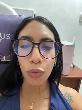 Heratemporal: απευθείας συνομιλία ΧΧΧ