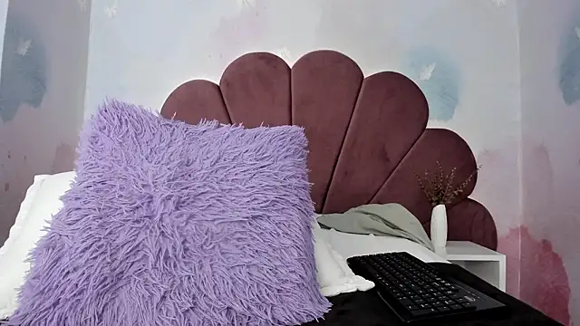 Carohorny4u élő XXX-chatje