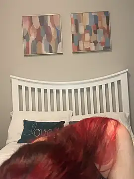 Chatroom XXX en direct de FoxyValentine