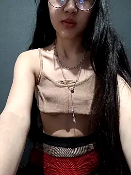 Rina_333のライブXXXチャット