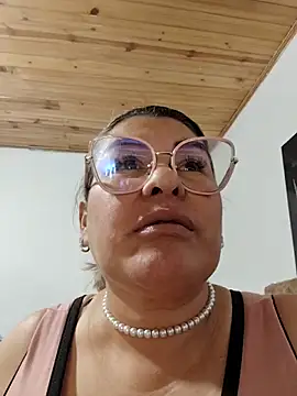 AlexxiaaMat's Live XXX Chat