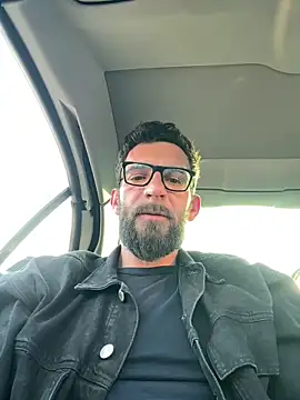 Michel_huge 라이브 XXX 채팅