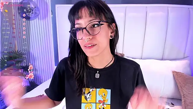 ViolettaColinss' Live XXX Chat