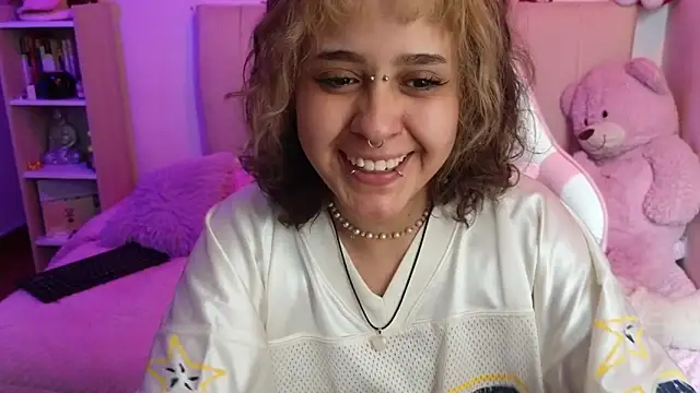 NekoWaifu's Live XXX Chat