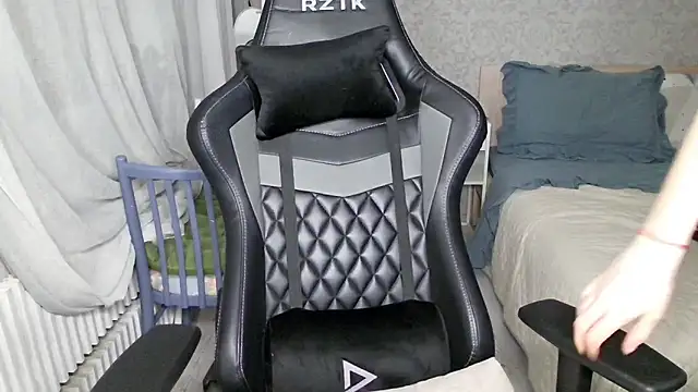 Owly_NZ 现场XXX聊天