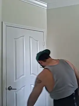 Zander823 即時 XXX 聊天