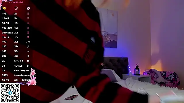 Linablueeyed 现场XXX聊天