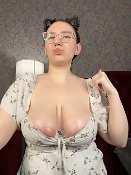 ellie_coy_ 现场XXX聊天