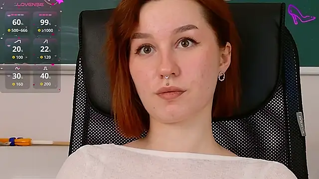 ClaireMathis Live XXX-chat