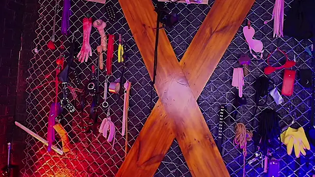 Czat XXX na żywo – Miss_Juliett_bdsm