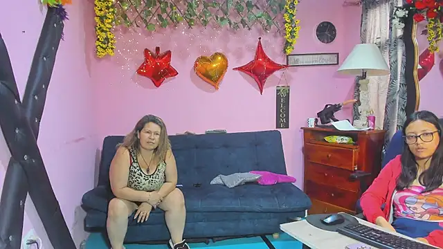 Czat XXX na żywo – lesbiancuple