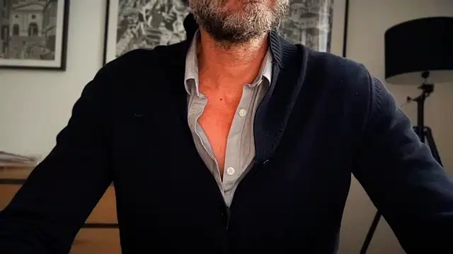 Chat +18 de mecchaude ao vivo