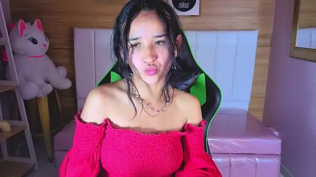 XXX chat uživo modela bella_vibess_s