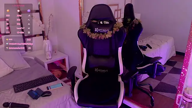 Chat +18 de AvaMiia ao vivo