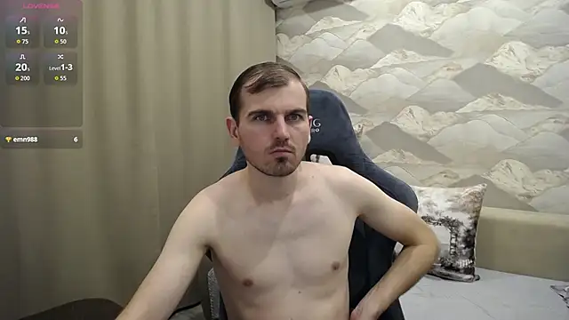 SerzhKorol1's Webcam Show