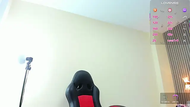 MAGIEVANS1's Live XXX Chat