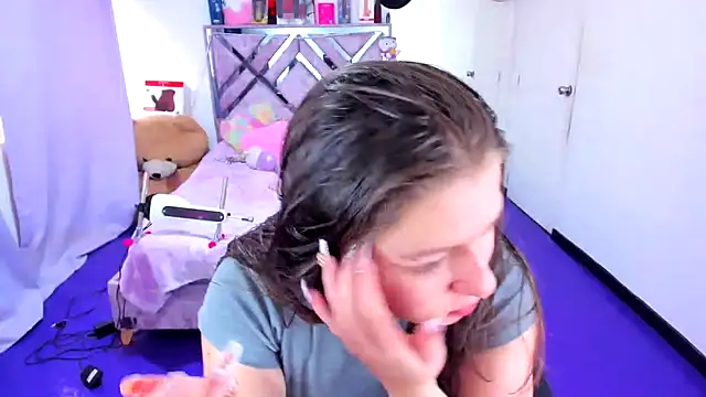 Luna_Analya's Live XXX Chat