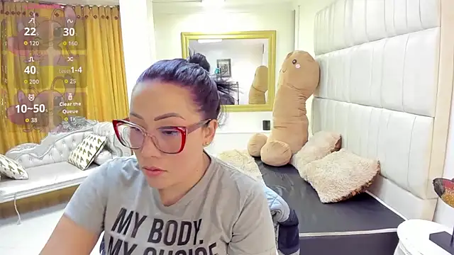 Chat +18 de gaby_trent ao vivo