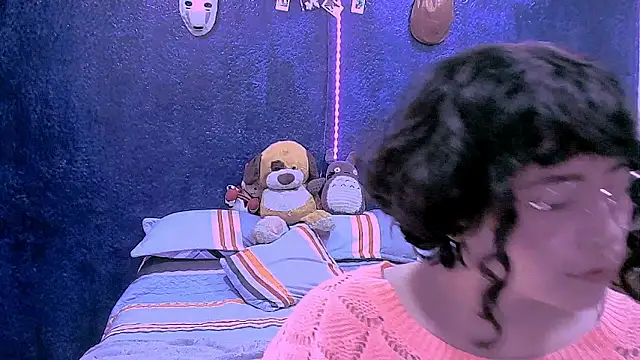 NinaYellow live XXX chat