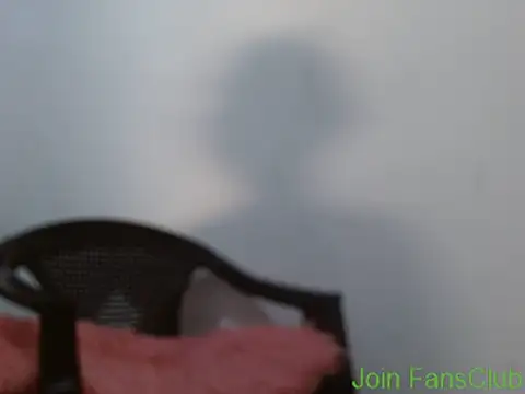 Larry-n-clouds 在線直播表演